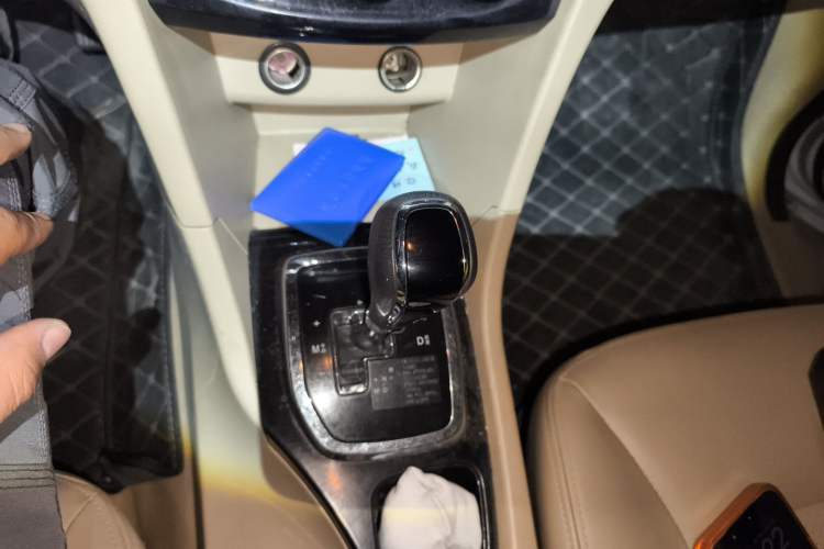 Used Baojun 730 2016 1.8L iAMT Comfort Version 7 Seats