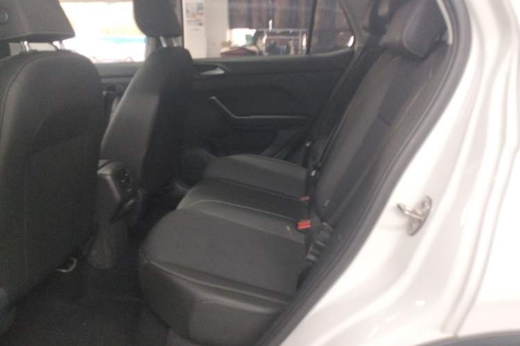 Used Volkswagen Tacqua 2021 1.5L Automatic Yue Zhi Lian Edition Left Rear Seat