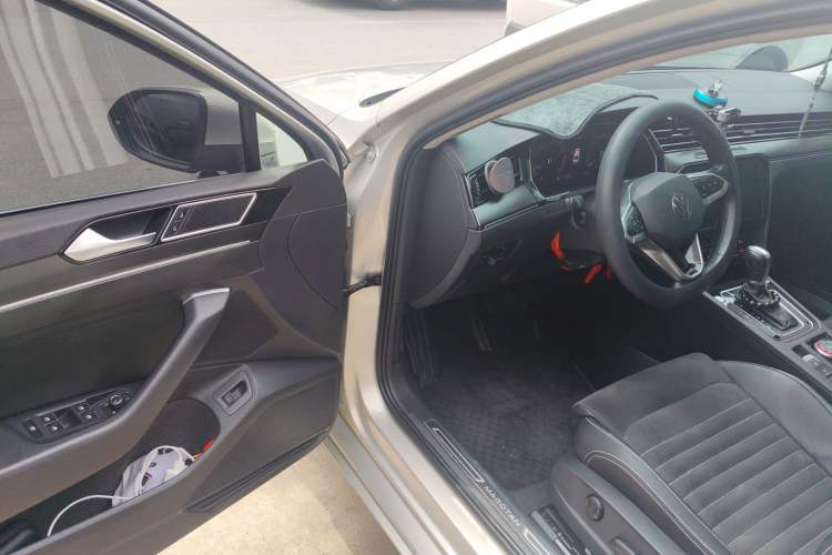 Used Volkswagen Magotan 2020 330TSI DSG Luxury Edition