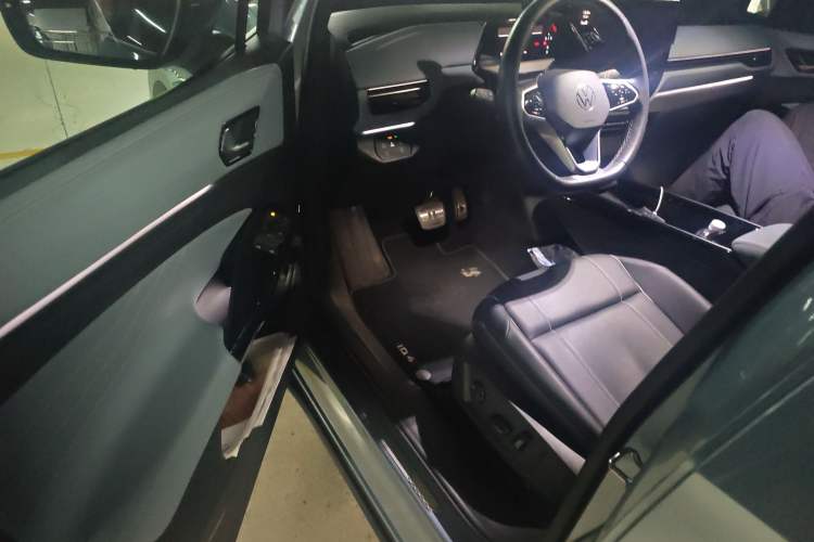 Used Volkswagen ID.4 X 2022 Pure Smart Edition