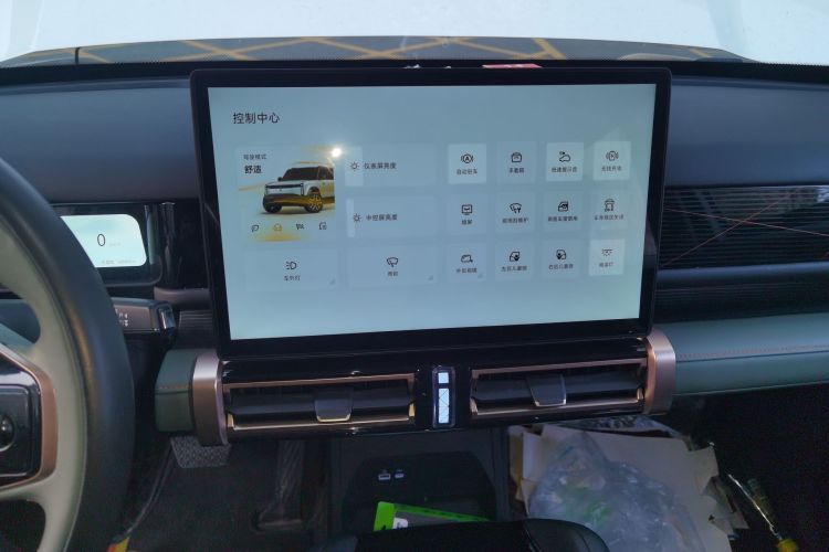 Used iCAR 03 2024 472km Four-Wheel Drive Long-Range Version Audio And AC Panel