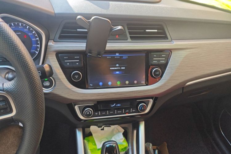 Used Geely Auto Vision X3 2017 1.5L Automatic Luxury Model
