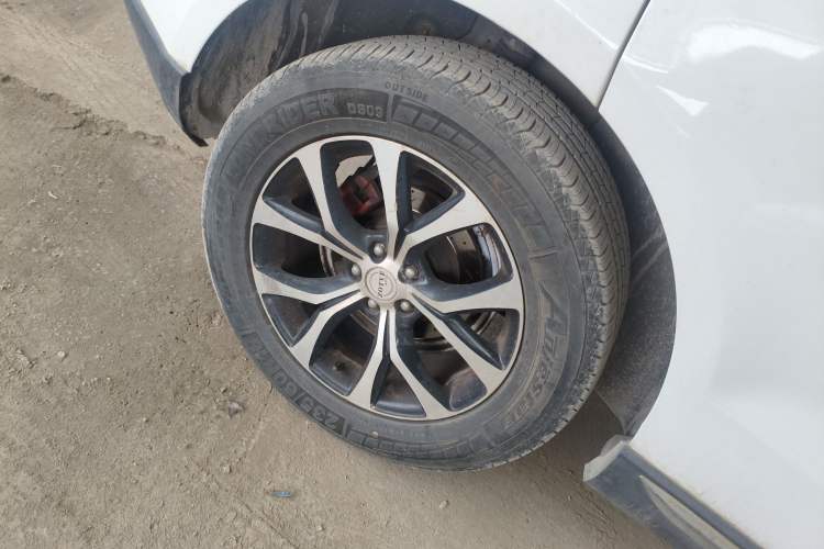 Used Zotye T600 2016 Sport Edition 1.5T Manual Prestige Model Right Rear Wheel Hub