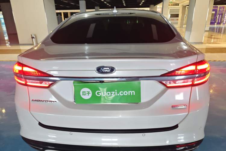 Used Ford Mondeo 2017 EcoBoost 180 Luxury Model
