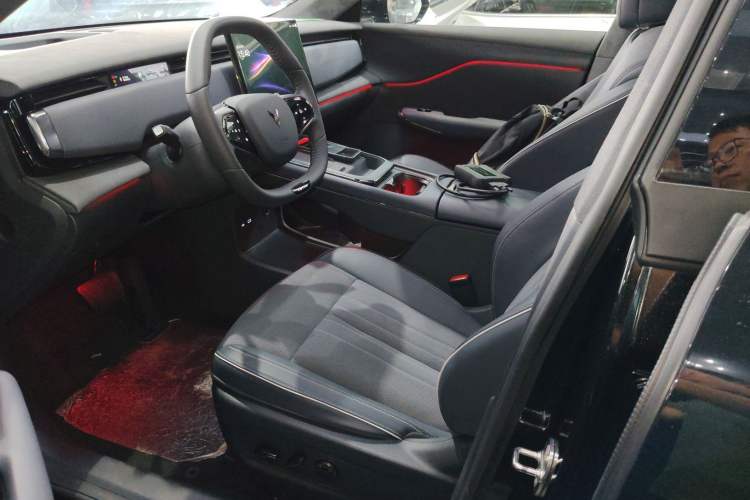 Used VOYAH COURAGE 2024 Four-Wheel Drive Global Edition