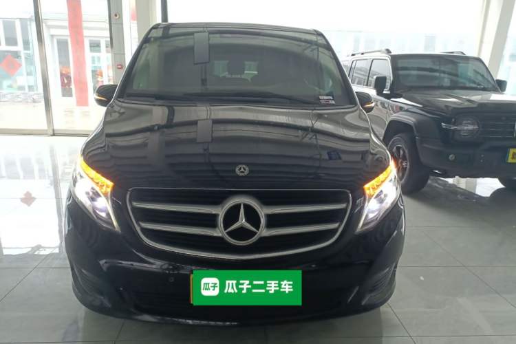 Used Mercedes-Benz V-Class 2017 V 260 Avantgarde Edition