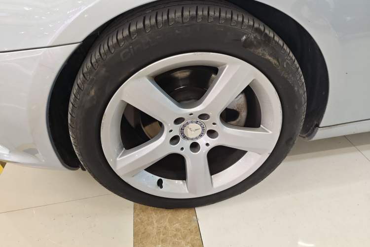 Used Mercedes-Benz SLK-Class 2011 SLK 200 Fashion Model
