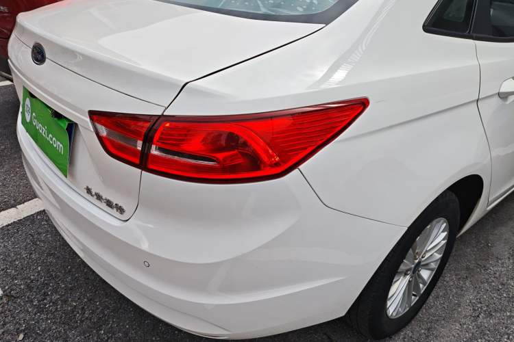 Used Ford Escort 2017 Revised Version 1.5L Automatic Comfort Edition
