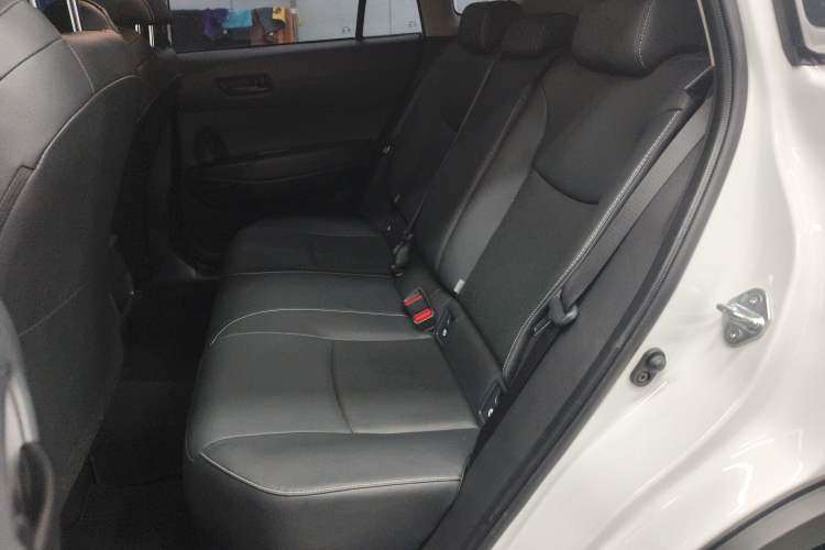 Used Toyota FRONTLANDER 2024 2.0L CVT Leading Plus Edition
