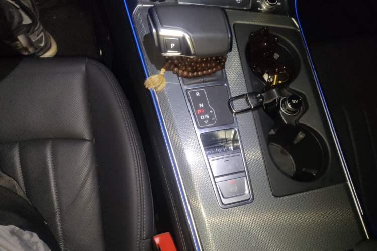 Used Audi A6 2023 allroad quattro 55 TFSI Prestige Off-Road Model
