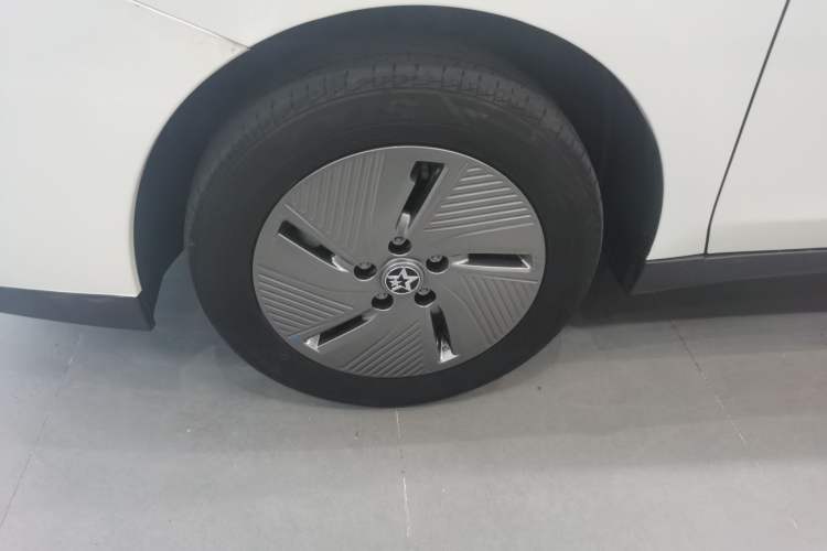 Used Venucia D60EV 2023 PLUS Comfort Edition RJ Model
