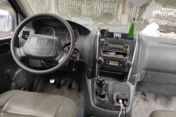 Used Jinbei Express 2017 2.0L Standard Version V19