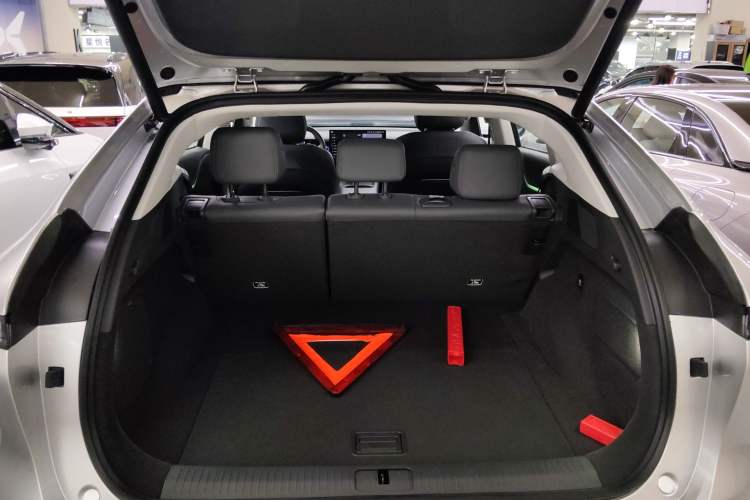 Used XPeng G6 2025 625 Long-Range Max Flagship Edition