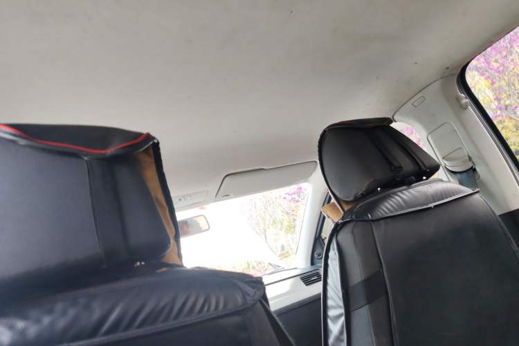 Used Volkswagen Santana 2013 1.6L Manual Fashion Edition Headliner