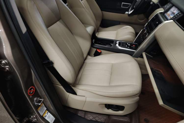 Used Land Rover Discovery Sport 2017 2.0T HSE
