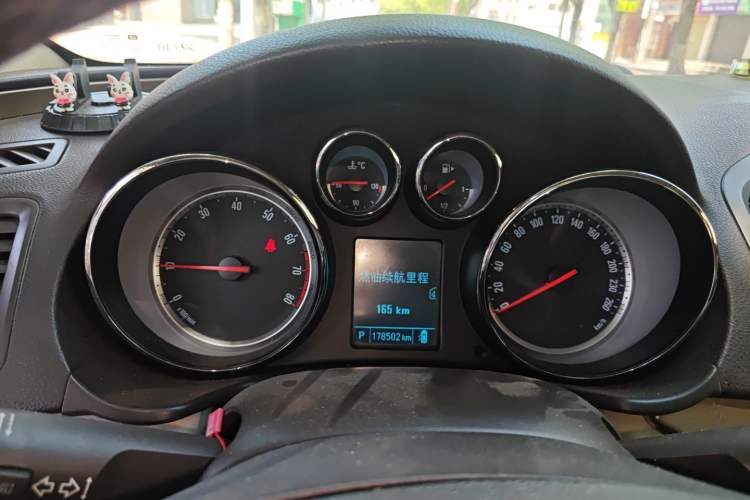 Used Buick Regal 2012 2.0L Luxury Edition
