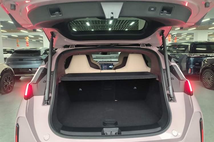 Used Zeekr X 2025 Four-Seater Rear-Drive Cube Version
