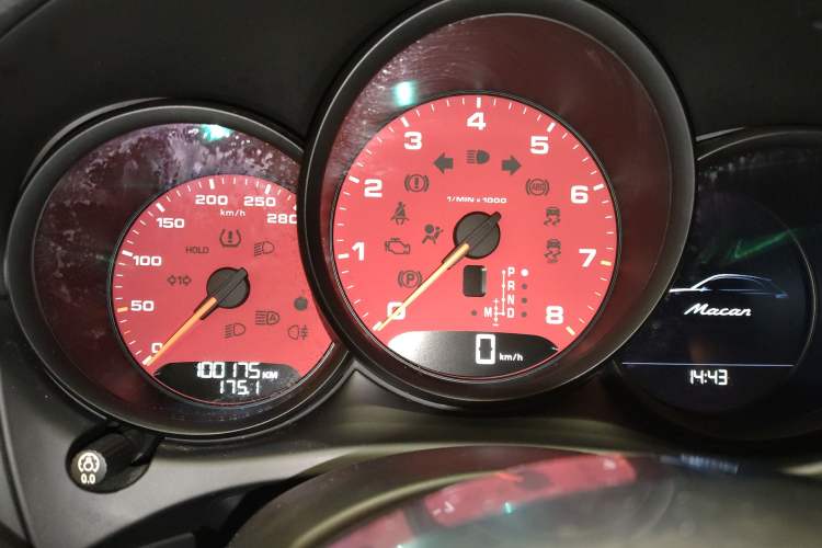 Used Porsche Macan 2017 Macan 2.0T
