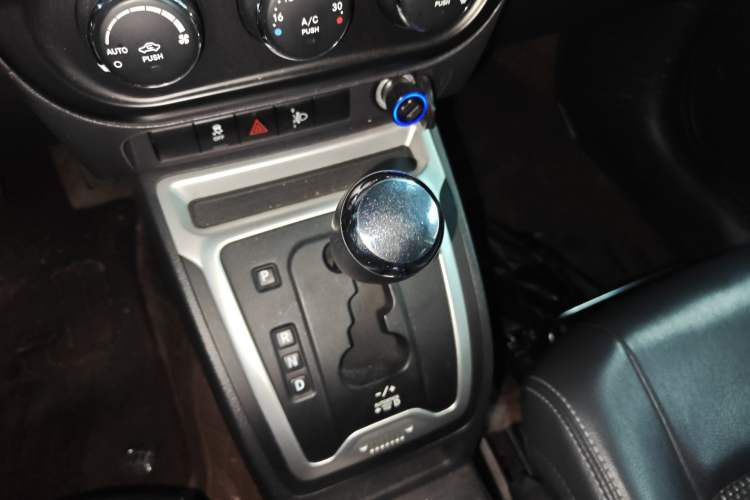 Used Jeep Compass 2014 Revised Version 2.4L Four-Wheel Drive Comfort Edition