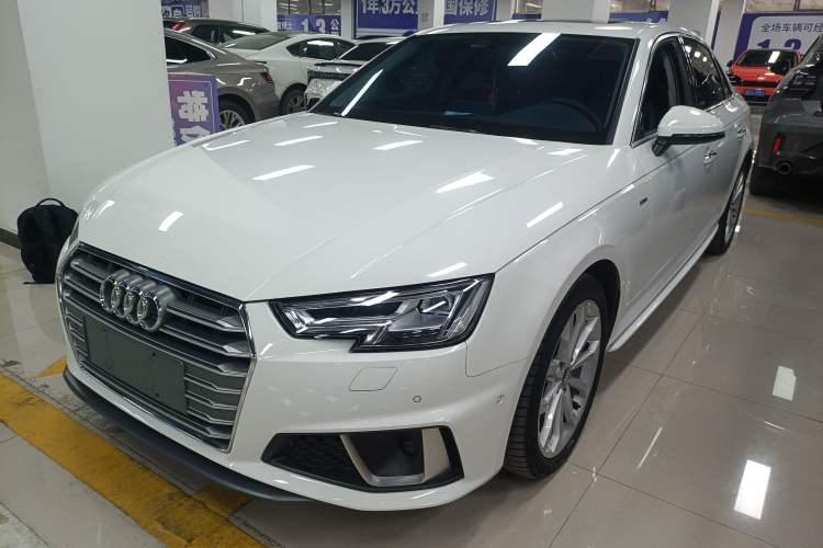 Used Audi A4L 2019 40 TFSI Fashion Version China V