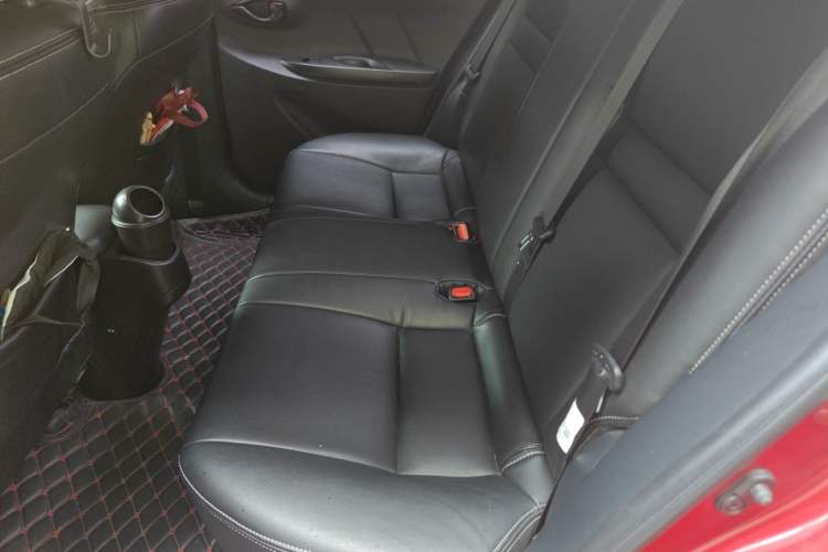 Used Toyota YARiS L  Zhi Xiang 2019 1.5E CVT Dynamic Edition China VI compliant