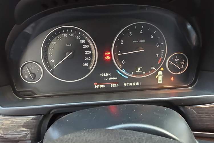 Used BMW 5 Series 2014 525Li Luxury Design Package Instrument Cluster