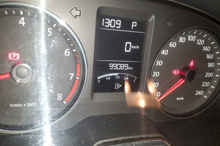 Used Volkswagen Lavida 2013 Restyled Classic 1.6L Automatic Comfort Edition
