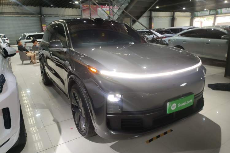 Used Li Auto L9 2022 Max model