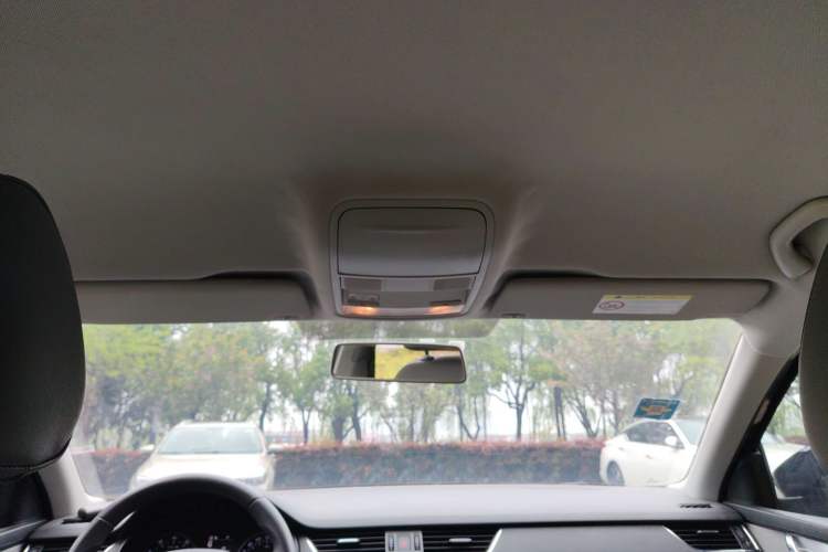 Used Skoda Octavia 2015 1.6L Automatic Yijie Edition Headliner