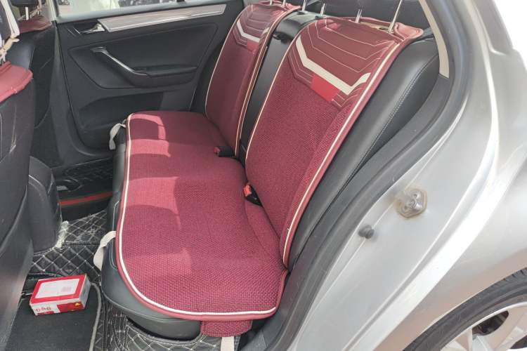 Used Volkswagen Bora 2013 1.6L Manual Comfort Model Left Rear Seat