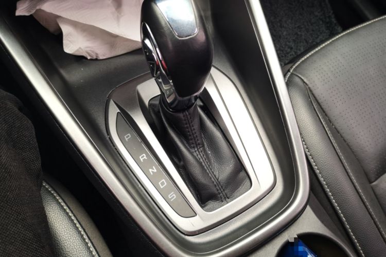 Used Ford Escort 2015 1.5L Automatic Fashion Model
