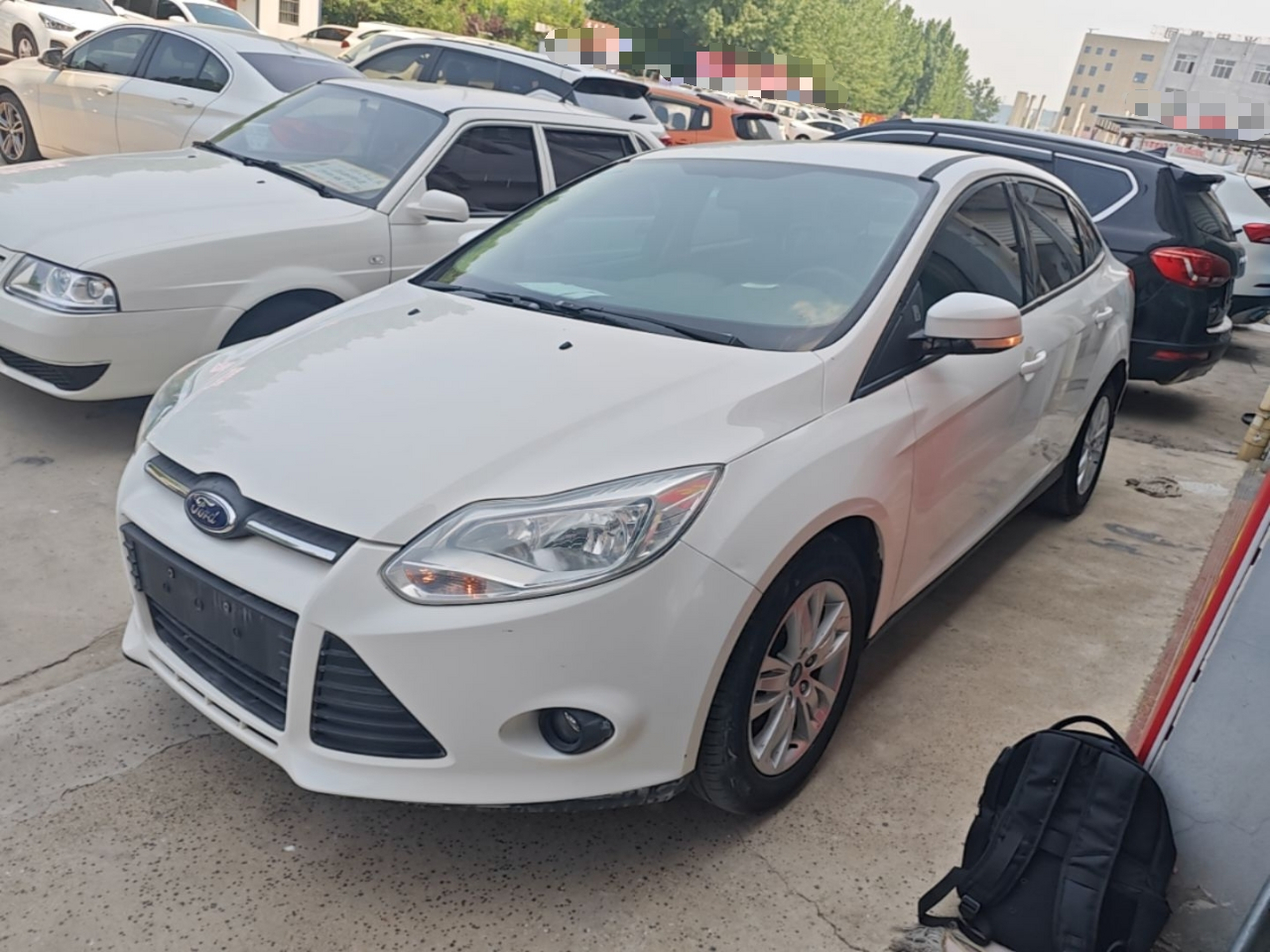 Sous le capot