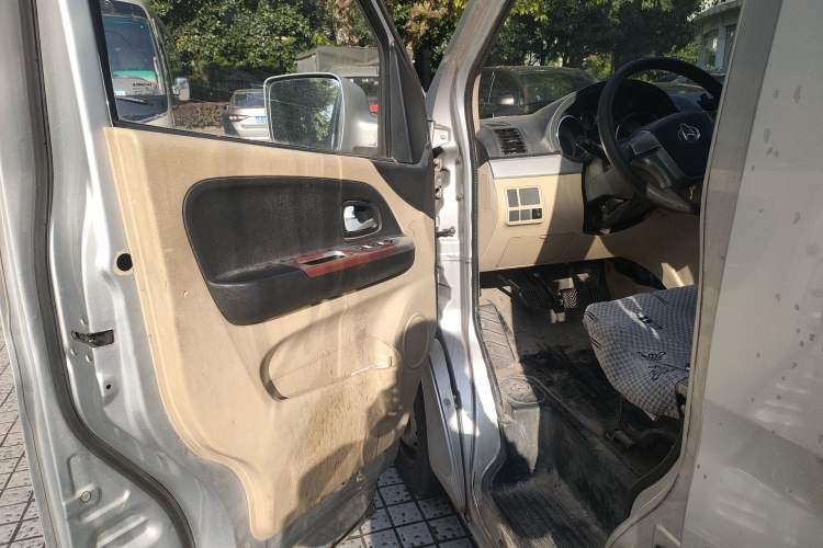 Used CHANGAN KAICHENG Ruixing M90 2016 2.0L Standard Version 4G94S
