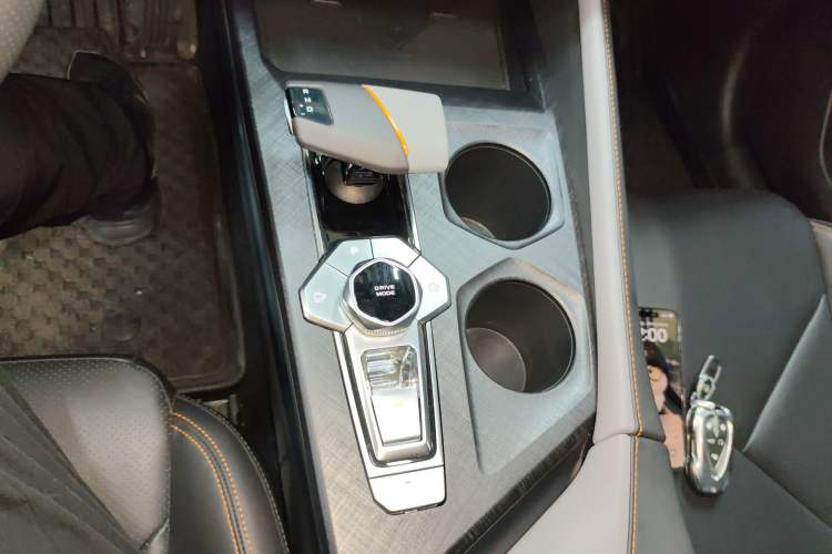 Used CHANGAN UNI-V 2022 1.5T Smart Navigation Version