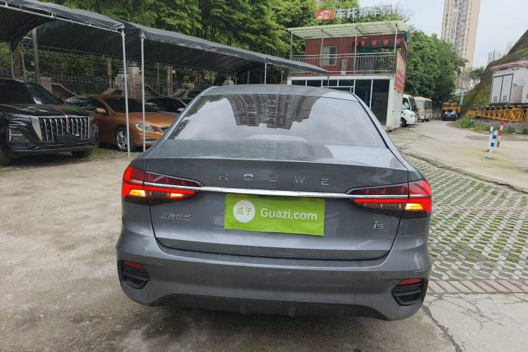 Used Roewe i5 2021 Revised Version 1.5L CVT Diamond Edition
