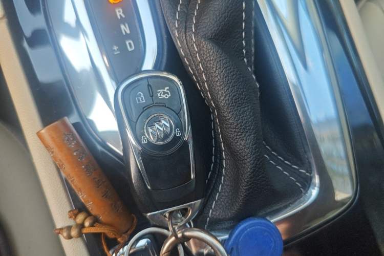 Used Buick Regal 2017 20T Leading Edition
