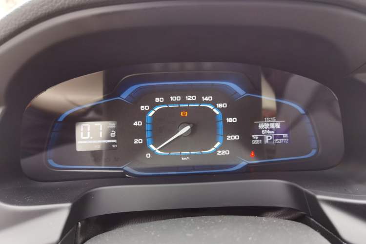 Used Roewe 360 2015 20T TST Deluxe Edition
