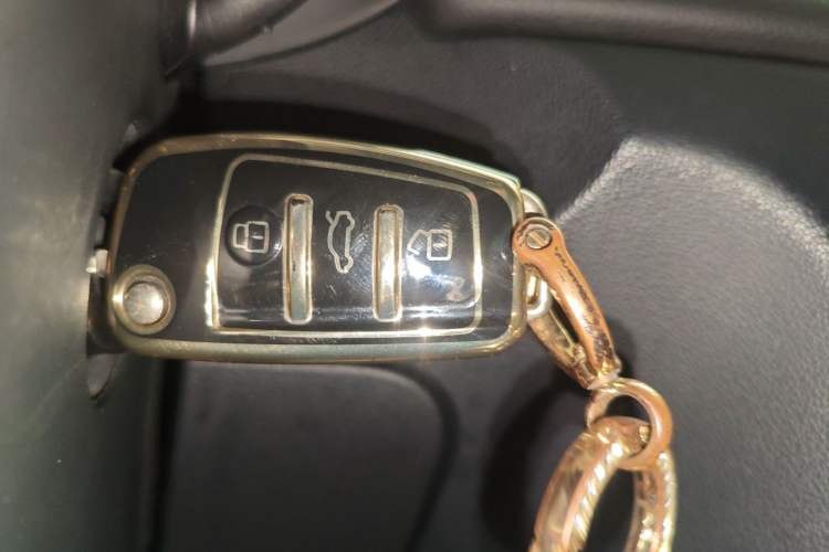 Used Audi Q3 2016 30 TFSI Standard Model
