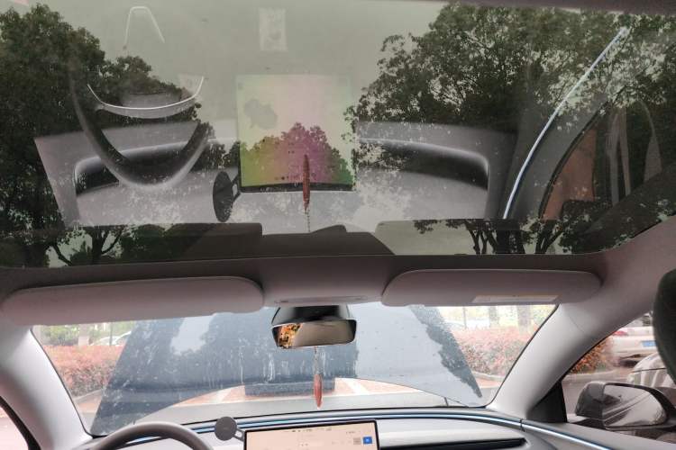 Used Tesla Model 3 2023 Rear-Wheel-Drive Version Headliner