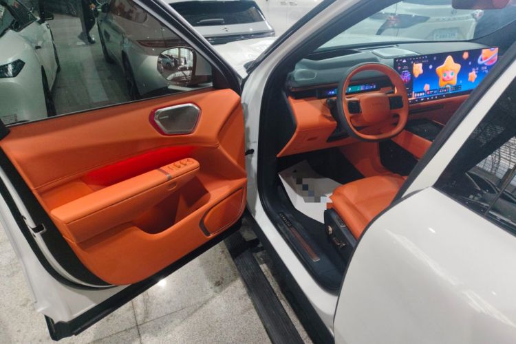 Used Lynk & Co 900 2025 2.0T Ultra Driver Seat