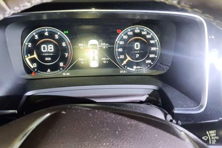 Used GAC Trumpchi M8 2023 Lingxiu Series 390T Prestige Edition Instrument Cluster