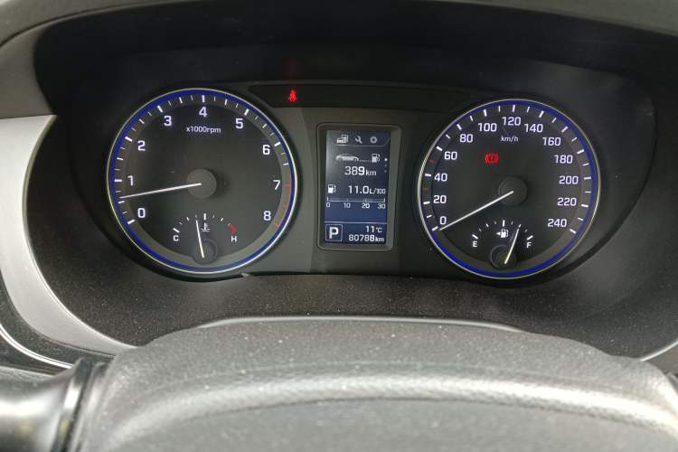 Used Hyundai Mistra 2014 1.8L Automatic Smart GLS Instrument Cluster