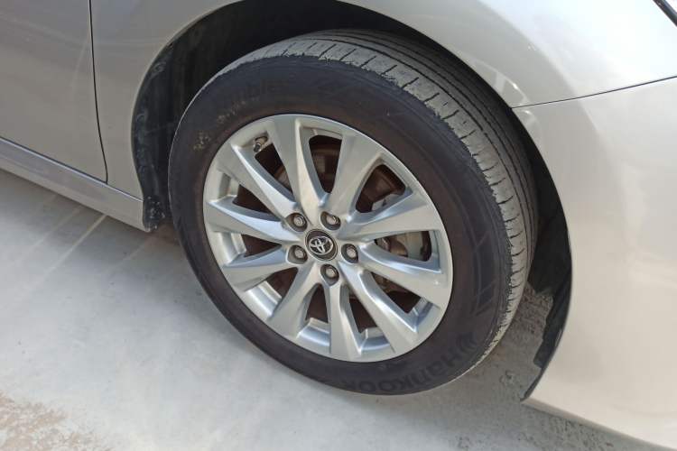 Used Toyota Camry 2018 2.0G Luxury Edition Right Front Wheel Hub