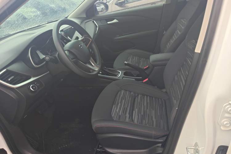 Used Chevrolet Monza 2019 Redline 320T Dual-Clutch Joyful Edition China VI Standard Left Front Seat