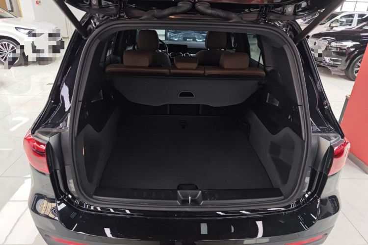 Used Mercedes-Benz GLB 2024 GLB 220 Dynamic Edition Trunk