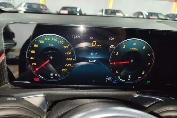 Used Mercedes-Benz GLB 2023 GLB 220 Fashion Model
