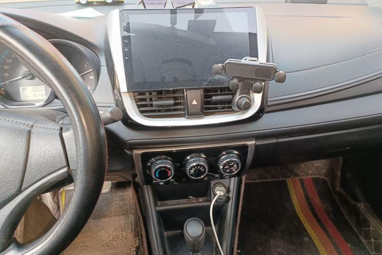 Used Toyota YARiS L Zhi Xiang 2017 1.5E CVT Dynamic Edition Audio And AC Panel