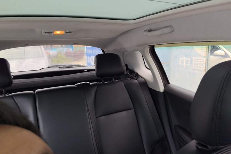 Used Peugeot 2008 2014 1.6L Manual Fashion Edition Headliner