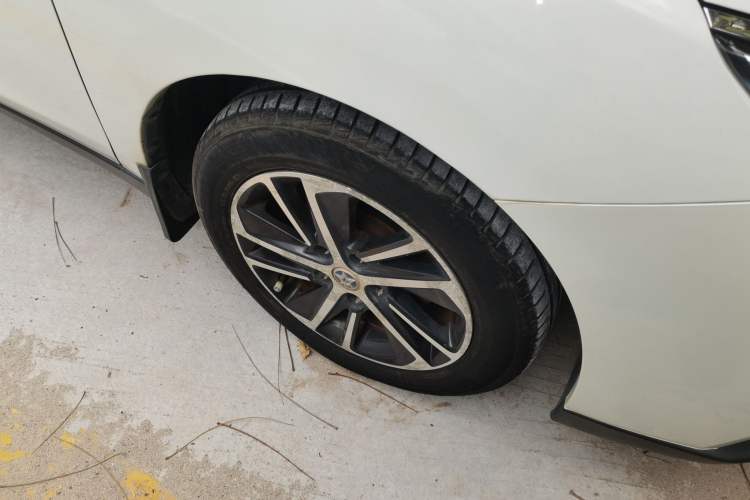 Used Venucia D60 2018 1.6L CVT Smart Connect Elite Edition