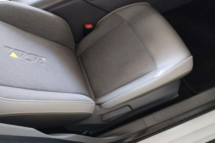 Used Baojun RC-5 2020 1.5T CVT Smart Luxury Edition